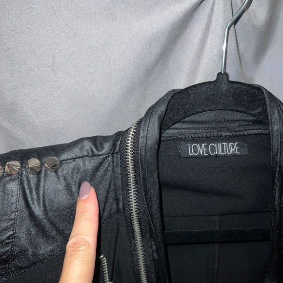 Retro Jacket ! - Picture 2 of 5